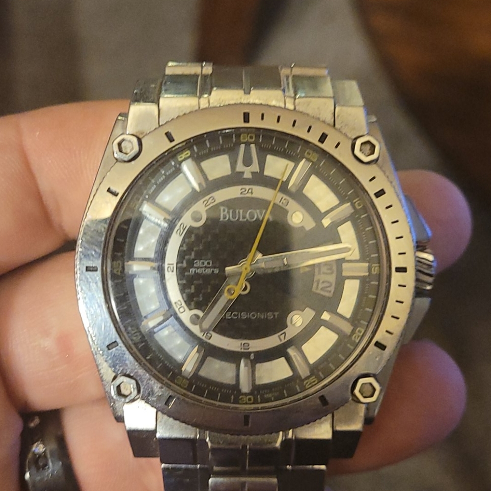Bulova precisionist...large men's watch